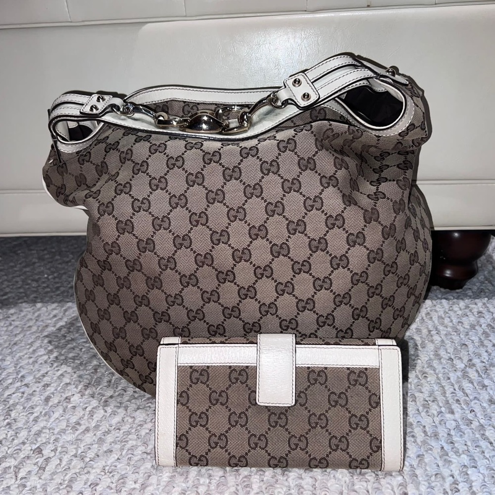 White Gucci Canvas Hobo Bag and Wallet Set